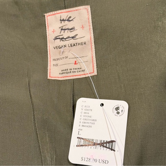 Free People We The Free NWT Large Stone Sweeney Vegan Leather Vest Moto Boho - Picture 4 of 9